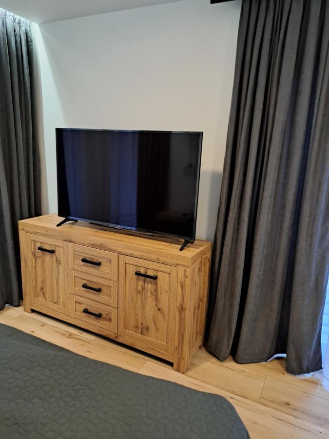 Apartment Lisc *
